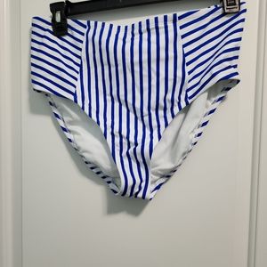 New Kona Sol Swim bottoms white with blue stripes. Sz 16W/18W.